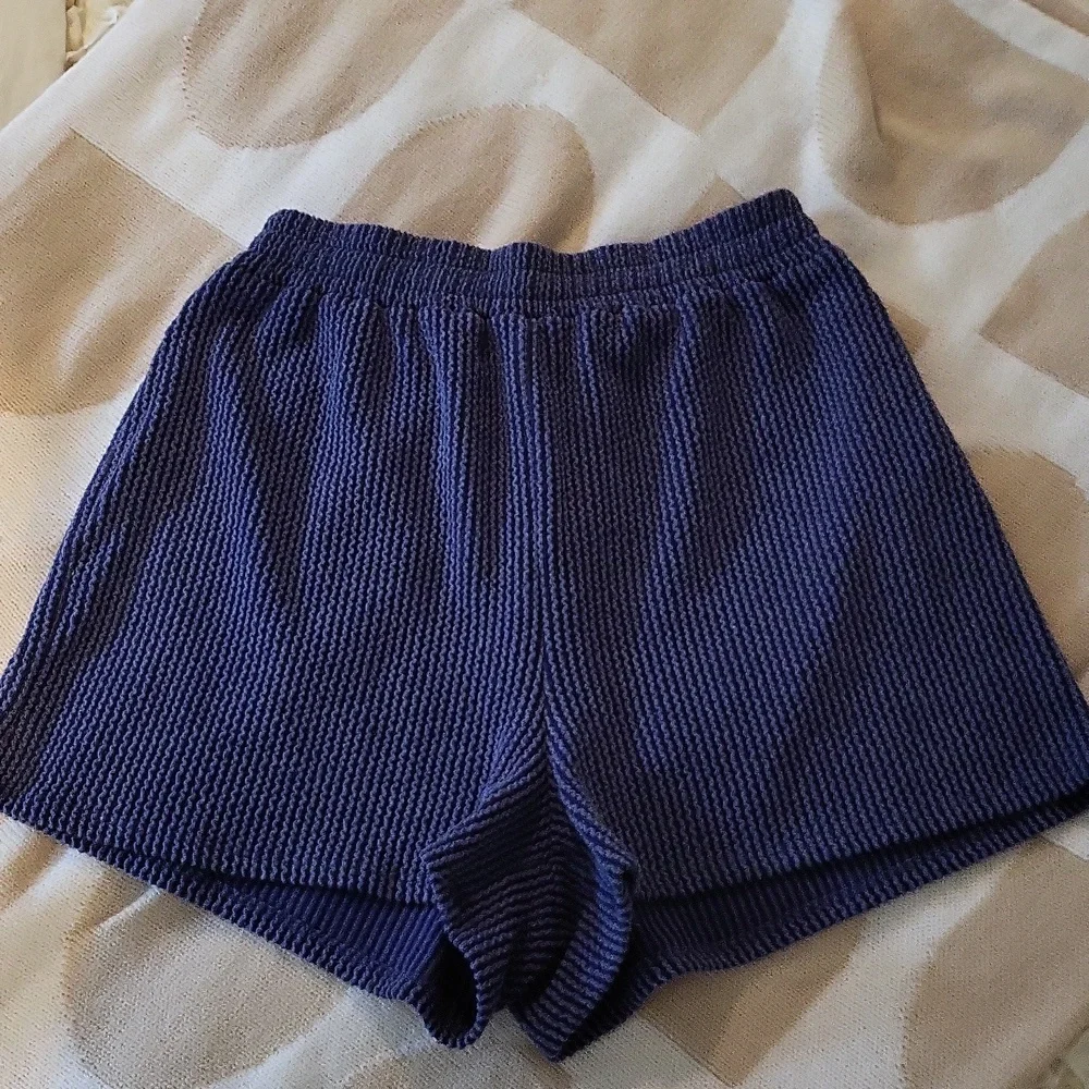 Super Cute Blue Ribbed Short & Tank Matching Set - Picture 3 of 4